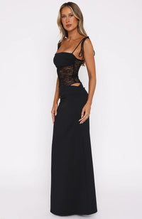 Luna Lace Maxi Dress